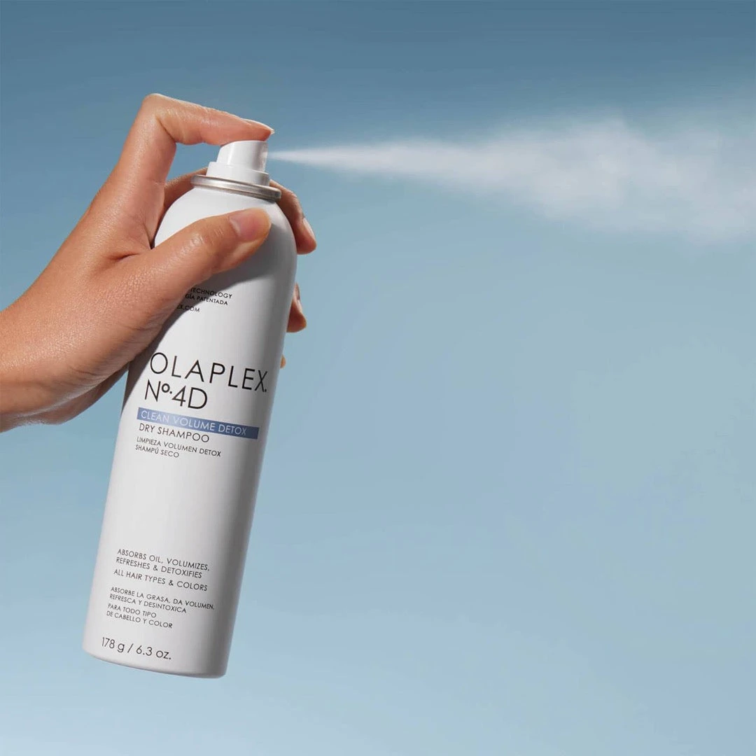 Olaplex No.4D Clean Volume Detox Dry Shampoo 4 Olaplex No.4D Clean Volume Detox Dry Shampoo - Image 2