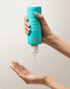 Moroccanoil Hydrating Shampoo -Cosmetic Care Store 18G SHAMPOO HYDRATING 250mL v3