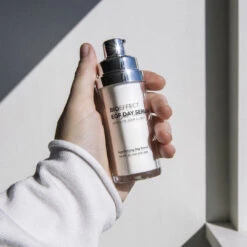 BIOEFFECT EGF Day Serum 9 BIOEFFECT EGF Day Serum -Cosmetic Care Store 5694230402175 M2