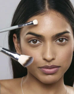 Et Al. Precision Brush -Cosmetic Care Store EA R BRSH50 PRECISIONBRUSH 03 80913.1685719941