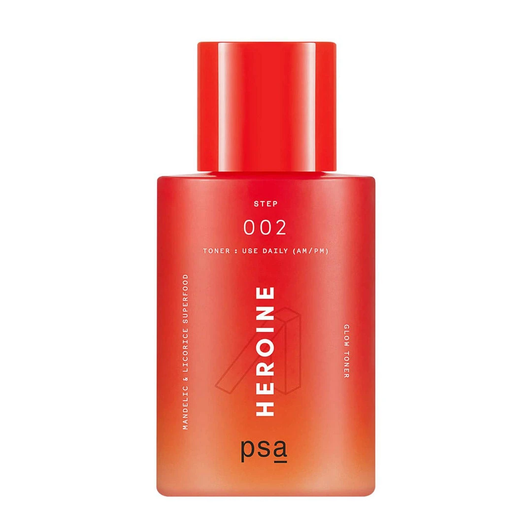 PSA HEROINE Mandelic & Licorice Superfood Glow Toner 3 PSA HEROINE Mandelic & Licorice Superfood Glow Toner