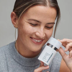 Dermalogica Powerbright Overnight Cream -Cosmetic Care Store powerbright overnight cream pdp model