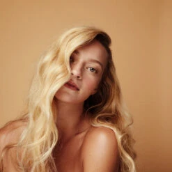 O&M Dry Queen Dry Shampoo -Cosmetic Care Store product 1100x1100 dry queen 4 1600x 30e6cc18 3a33 4eaa a2d1 83a1daf189eb