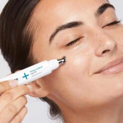 Dermalogica Stress Positive Eye Lift -Cosmetic Care Store stress positive eye lift pdp 4